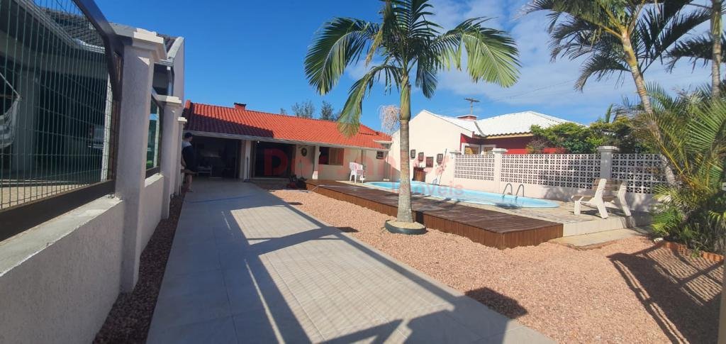 Casa 3 Dormitórios